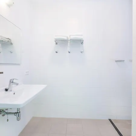 Roompot Parkhotel Bad Arcen מלון 3*