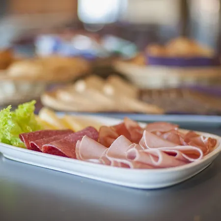 Roompot Parkhotel Bad Arcen 3* Broekhuizenvorst